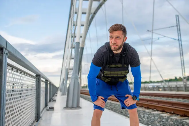 Everything You Need to Know About VO₂ Max 4 Benefits of running with weights and how to do it safely