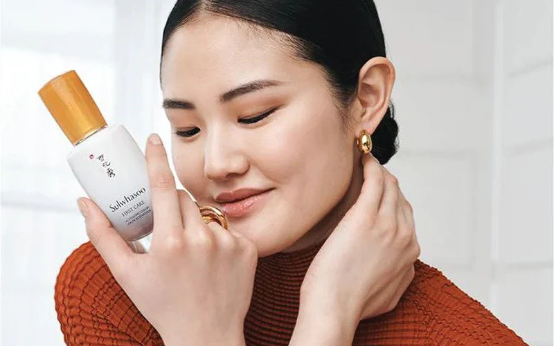 5 Korean Anti-Ageing Skin Care Tips That Truly Work for Youthful, Glowing Skin 4 What Do Koreans Do for Anti-Aging?