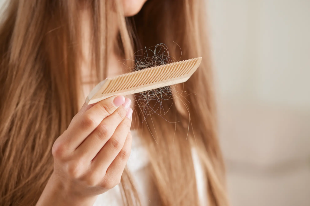 Truth vs. Myth: 10 Things You've Got Wrong About Shampoos 4 Truth vs Myth: 10 things you've got wrong about shampoos