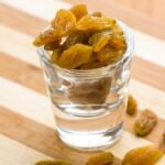10 Amazing Health Benefits of Raisin Water