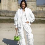 Cómo llevar jeans cargo de manera profesional en 2025