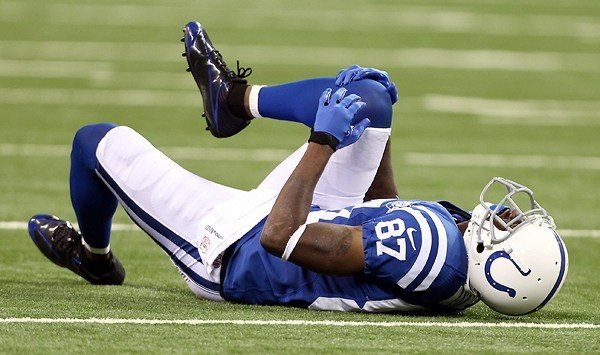 La probabilidad de lesiones de rodilla en jugadores de la NFL aumenta tras un breve descanso.